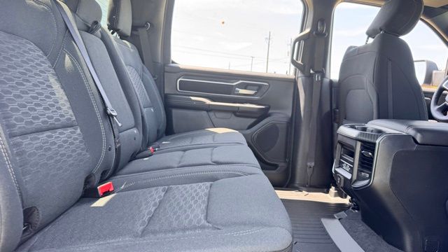 new 2025 Ram 1500 car, priced at $62,381