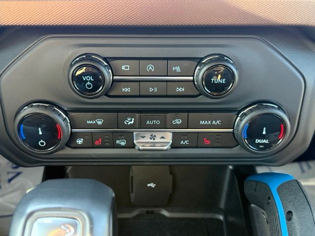 Used 2022 Orange Ford Outer Banks image 19