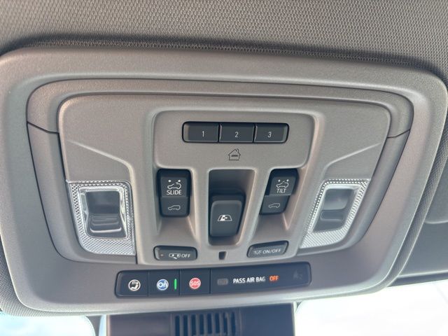 2025 Chevrolet Silverado 1500 RST - Photo 17