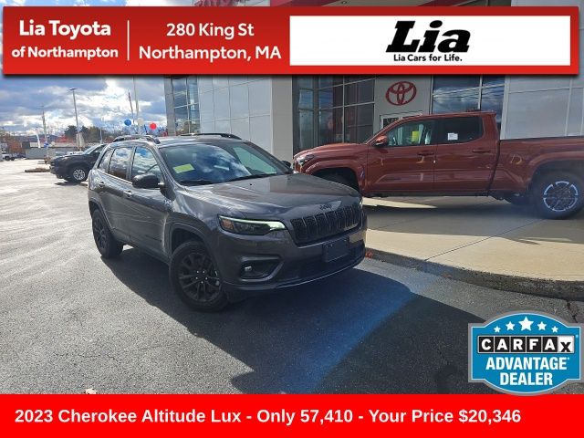 2023 Jeep Cherokee Altitude 4WD