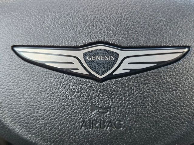 2027 Genesis Gv70
