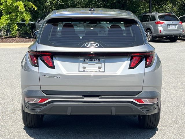 Used 2024 Silver Hyundai SE image 12