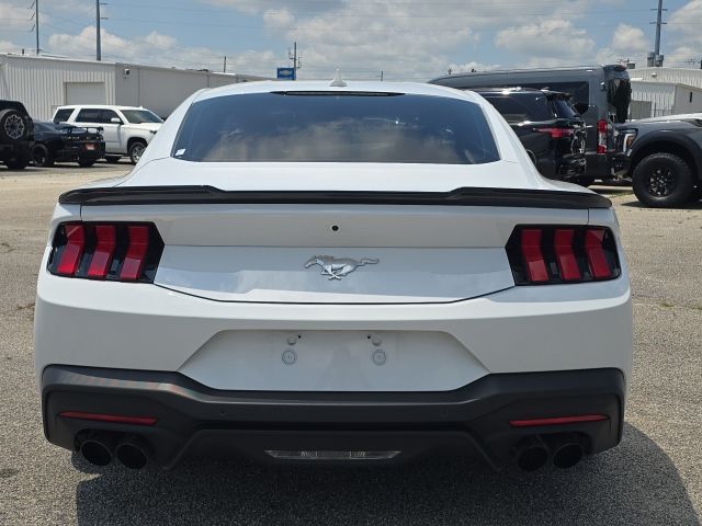 2025 Ford Mustang EcoBoost:46609A