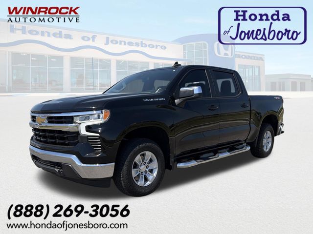 Black 2022 Chevrolet Silverado 1500 LT Crew Cab 4WD Pickup Truck Four-Wheel Drive Automatic