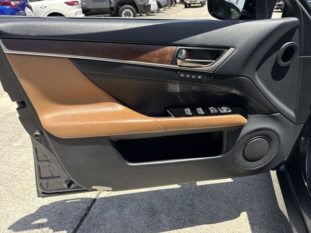 2018 Lexus GS - $24,998