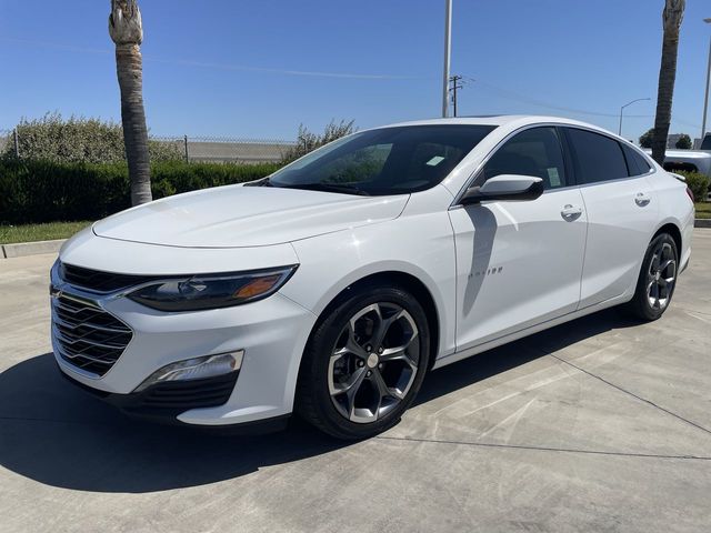 Summit White 2024 Chevrolet Malibu LT with 1LT FWD Sedan Front-Wheel Drive Continuously Variable Transmission