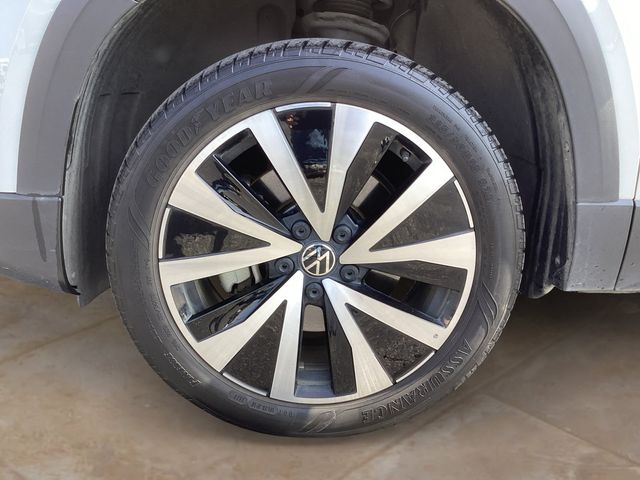 Used Car 2024 Volkswagen Taos  1.5t Se For Sale Under $20,000 In San Antonio, Texas