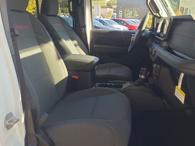 New 2026 White Jeep Rubicon image 25