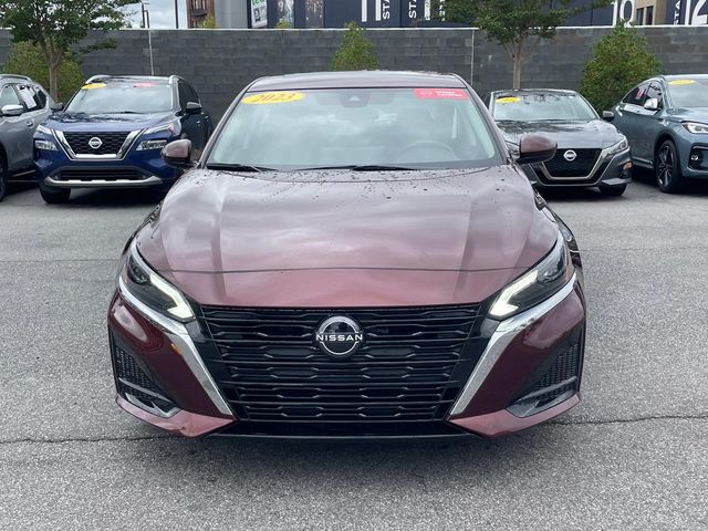 2023 Nissan Altima 2.5 SV 8