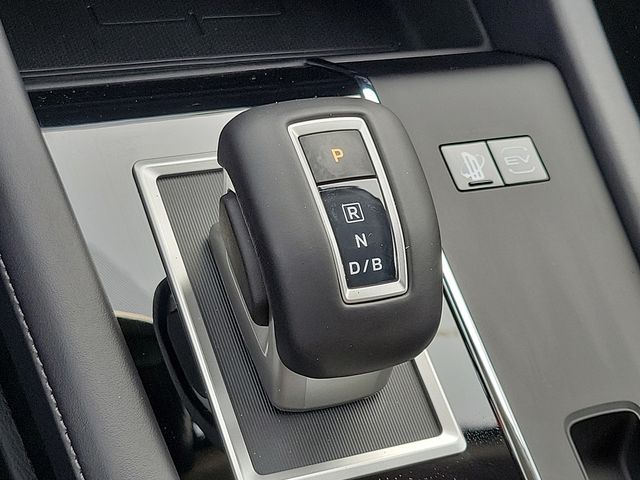 MitsubishiOutlander PHEV10