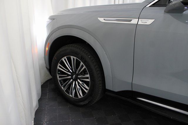 New 2026  Cadillac LUXURY image 9