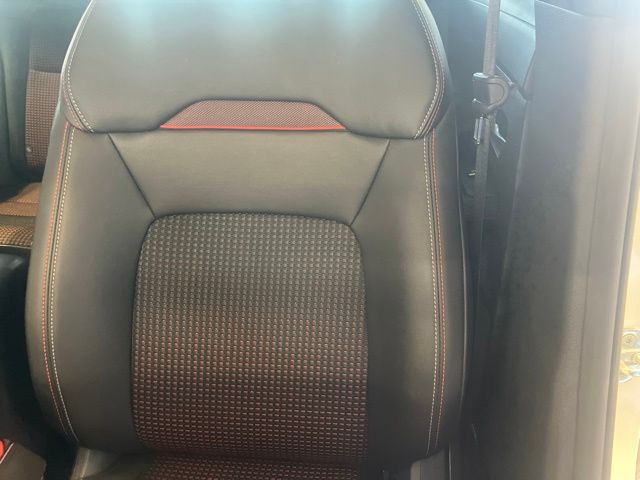 Used 2025 Nissan Kicks SUV