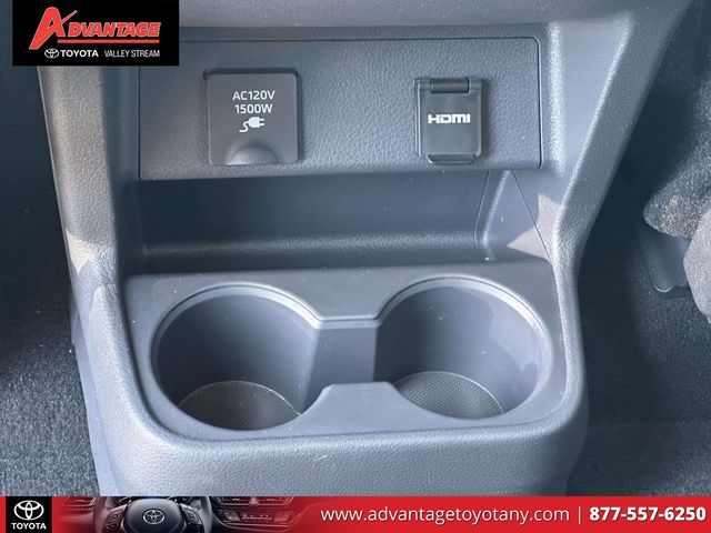 Used 2023 Toyota Sienna Van