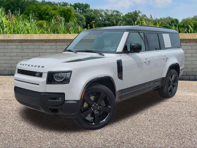 Gray (Borasco Grey Metallic) 2026 Land Rover Defender 130 P400 X-Dynamic SE AWD SUV / Crossover All-Wheel Drive 8-Speed Automatic