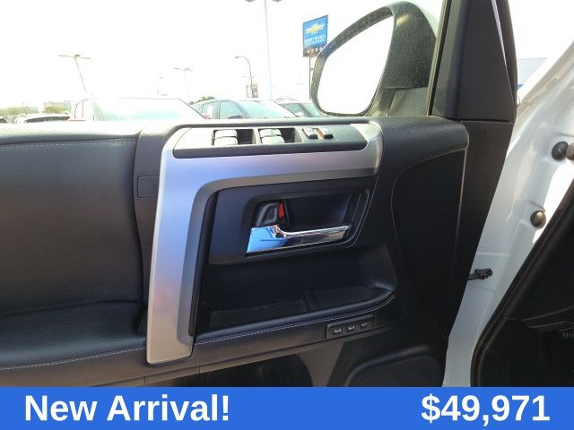 2023 Toyota 4Runner Limited photo