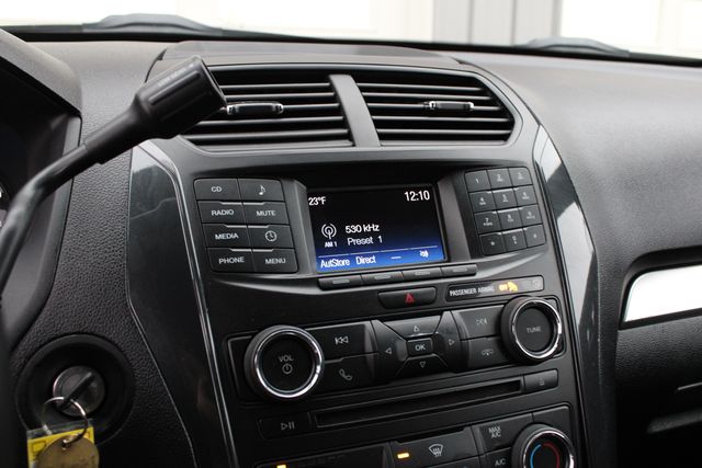 Used 2018 Black Ford Base image 15