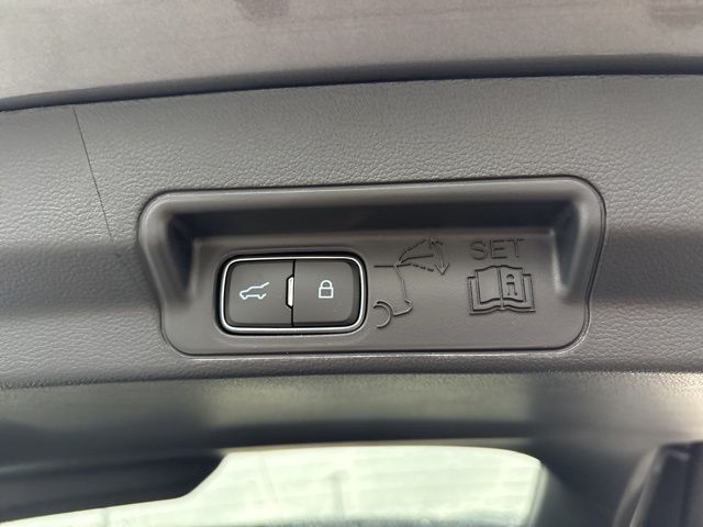 New 2026 Gray Ford Tremor image 33