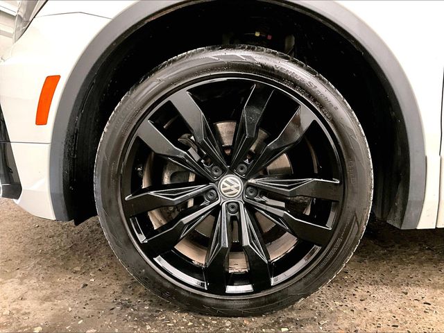 2021 Volkswagen Tiguan 2.0T SE R-Line Black White at South Hills CDJR