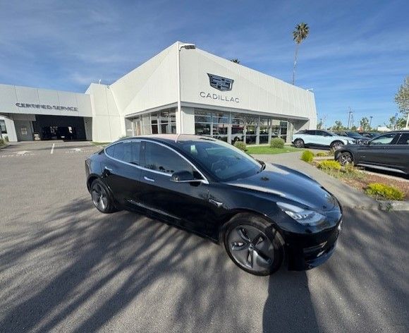 2018 Tesla Model 3 Long Range RWD