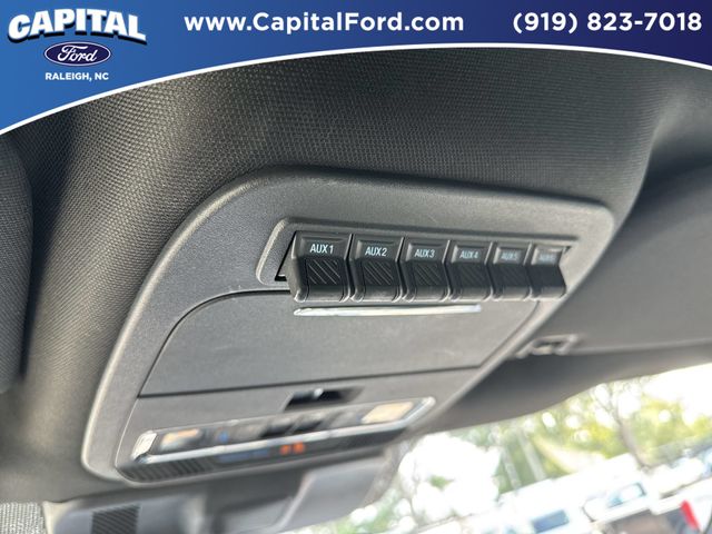 Used 2023 Silver Ford Raptor image 33