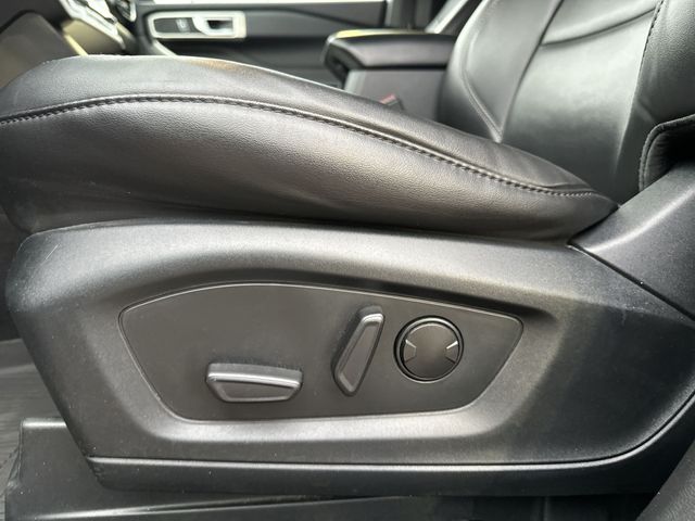 Certified Used 2023 Red Ford XLT image 16