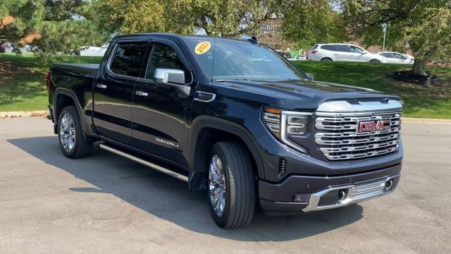 2022 GMC Sierra 1500 Denali 2