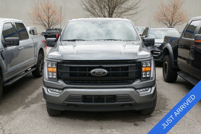 View vehicle photo 2