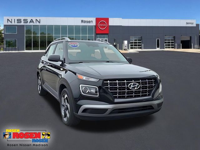 Onyx Black 2025 Hyundai Venue SUV / Crossover Front-Wheel Drive Continuously Variable Transmission