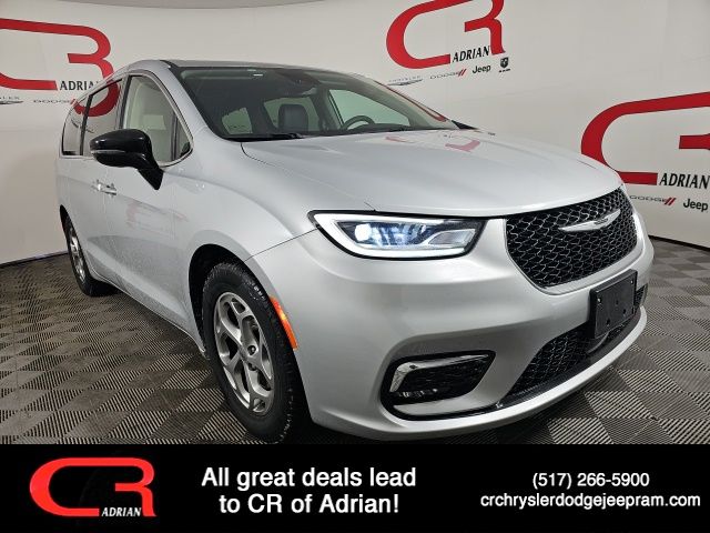 2024 Chrysler Pacifica Limited FWD