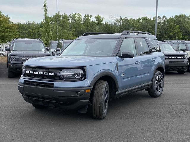 2024 Ford Bronco Sport Outer Banks 3