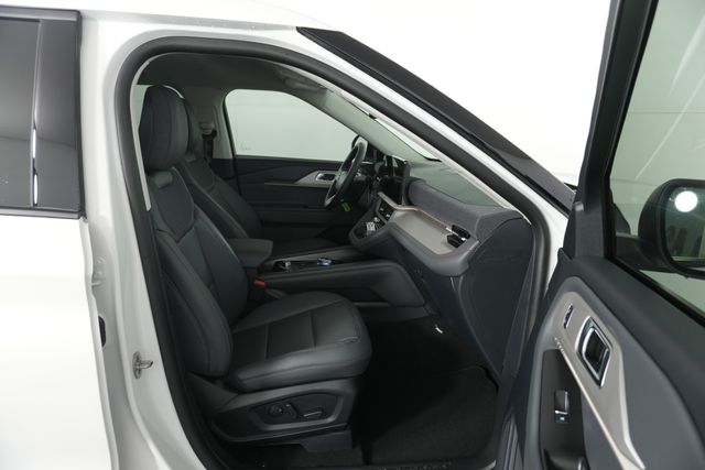 New 2026 White Ford Active image 27