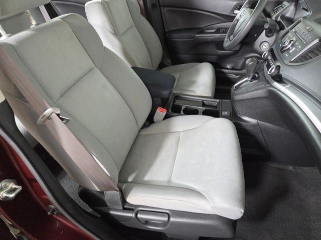 2015 Honda CR-V LX photo 25