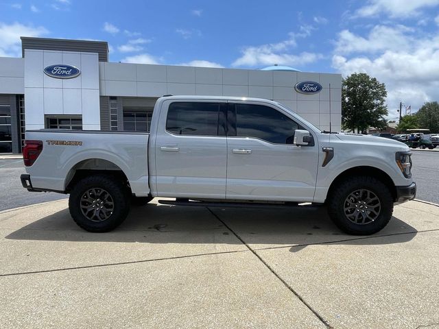 New 2026 White Ford Tremor image 2
