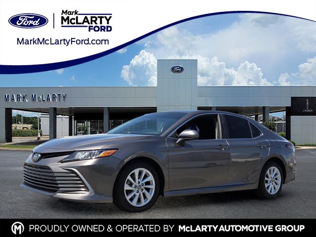 Predawn Gray Mica 2022 Toyota Camry Sedan Front-Wheel Drive 8-Speed Automatic