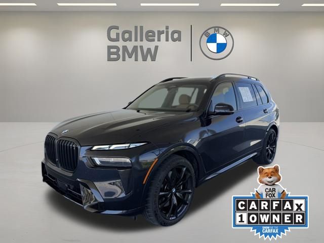 2023 BMW X7 xDrive40i's photo