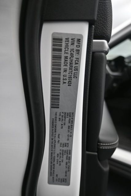 2026 Jeep Grand Cherokee Altitude - 9