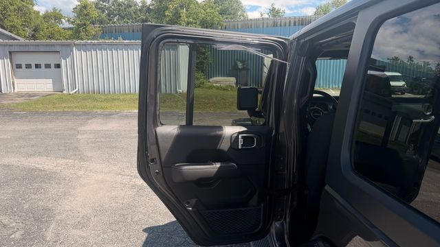 Used 2020 Jeep Wrangler SUV