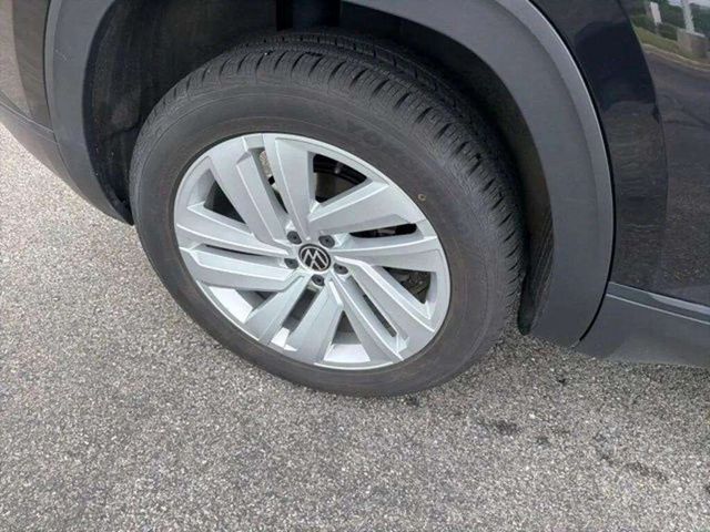 VolkswagenAtlas Cross Sport27