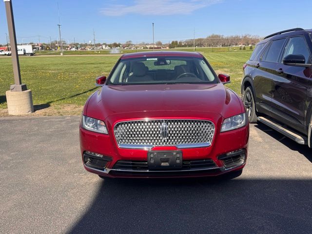 2018 Lincoln Continental Select