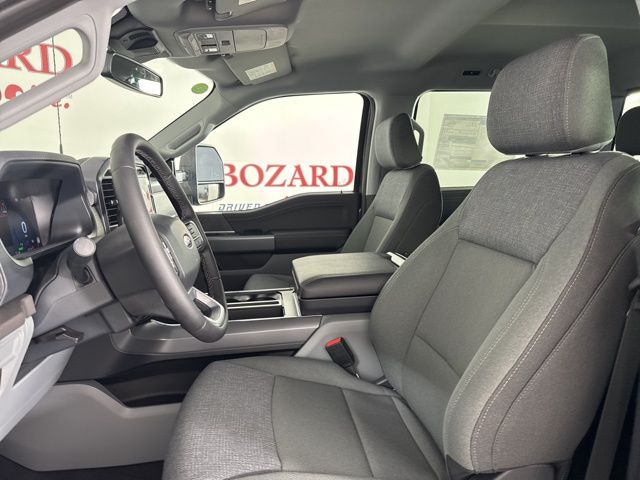 2025 Carbonized Gray Metallic Ford F-150 XLT 4X4 Truck
