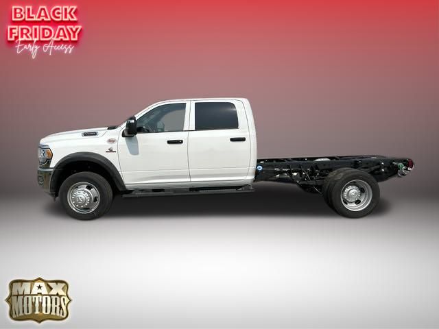 2024 Ram 5500HD Tradesman 4