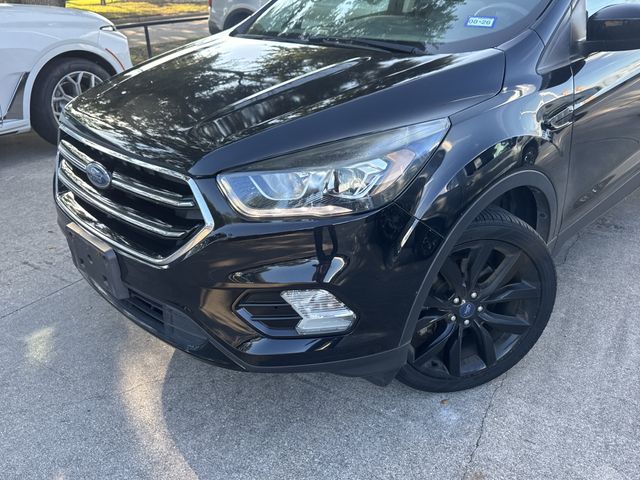 2019 Ford Escape SE Black at Autostrade