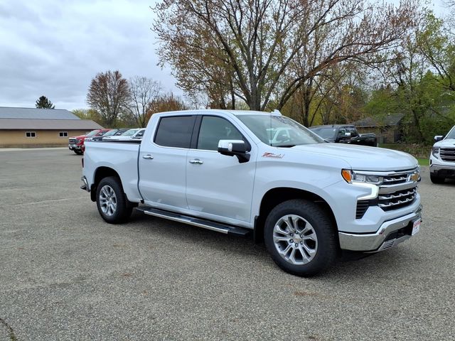 Polar White Tricoat 2026 Chevrolet Silverado 1500 Pickup Truck Four-Wheel Drive Automatic