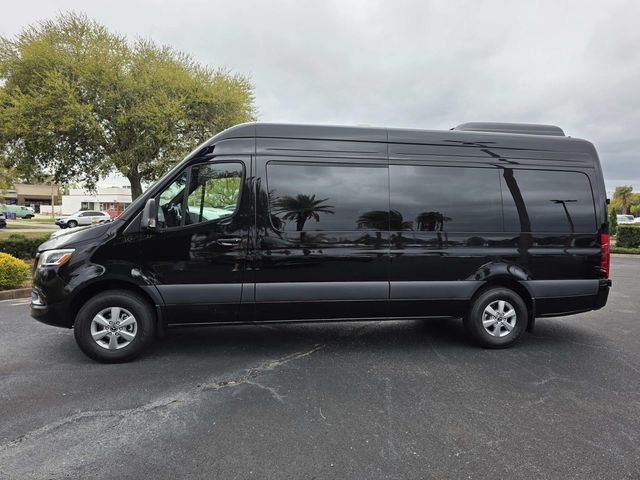 2026 Mercedes-Benz Sprinter 2500 170 High Roof Passenger Van RWD