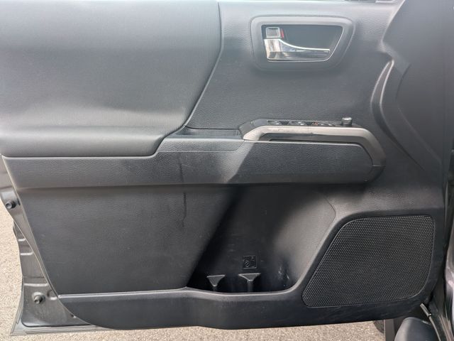 2018 Toyota Tacoma - Image 14