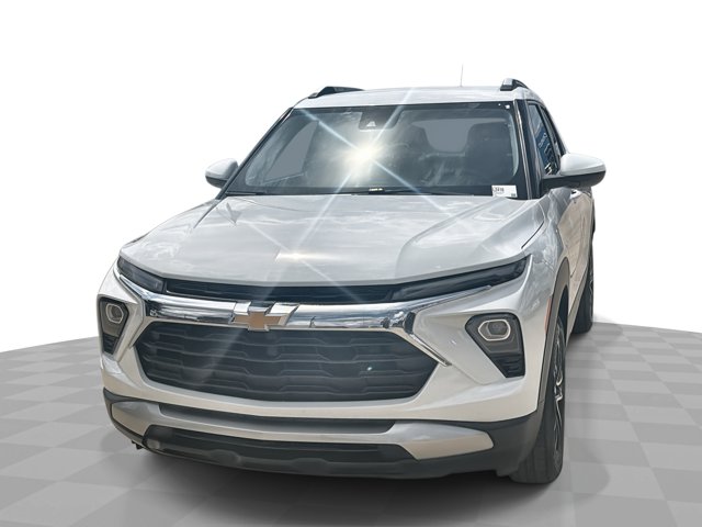 Summit White 2025 Chevrolet Trailblazer SUV / Crossover Four-Wheel Drive 9-Speed Automatic