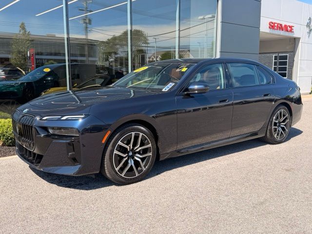 Carbon Black Metallic 2025 BMW 7 Series 740i xDrive Sedan All-Wheel Drive 8-Speed Automatic