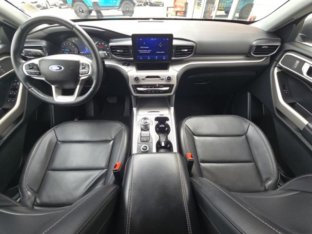 2023 Ford Explorer XLT:168625A