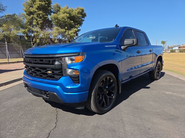 View vehicle photo 4