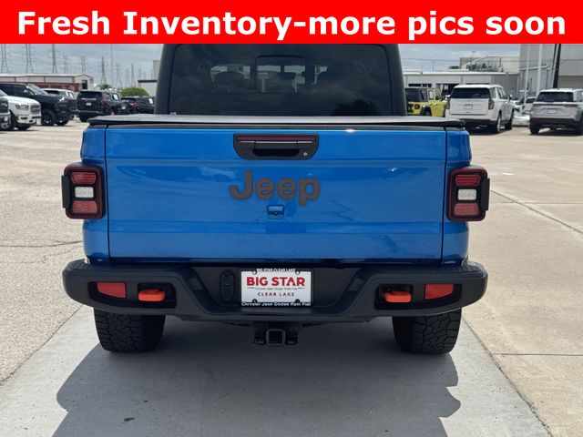 2022 Jeep Gladiator Mojave Blue at Bayway Cadillac of The Woodlands
